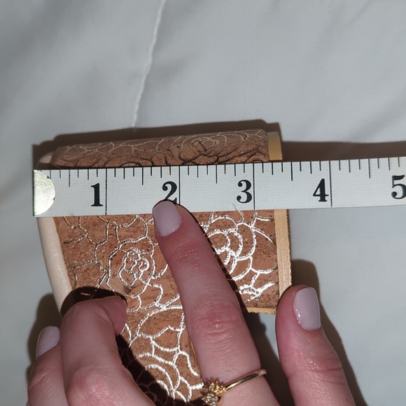 NWOT platform sandals - Picture 7 of 8